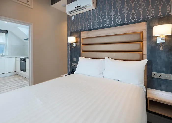 Best Western Chiswick Palace & Suites London